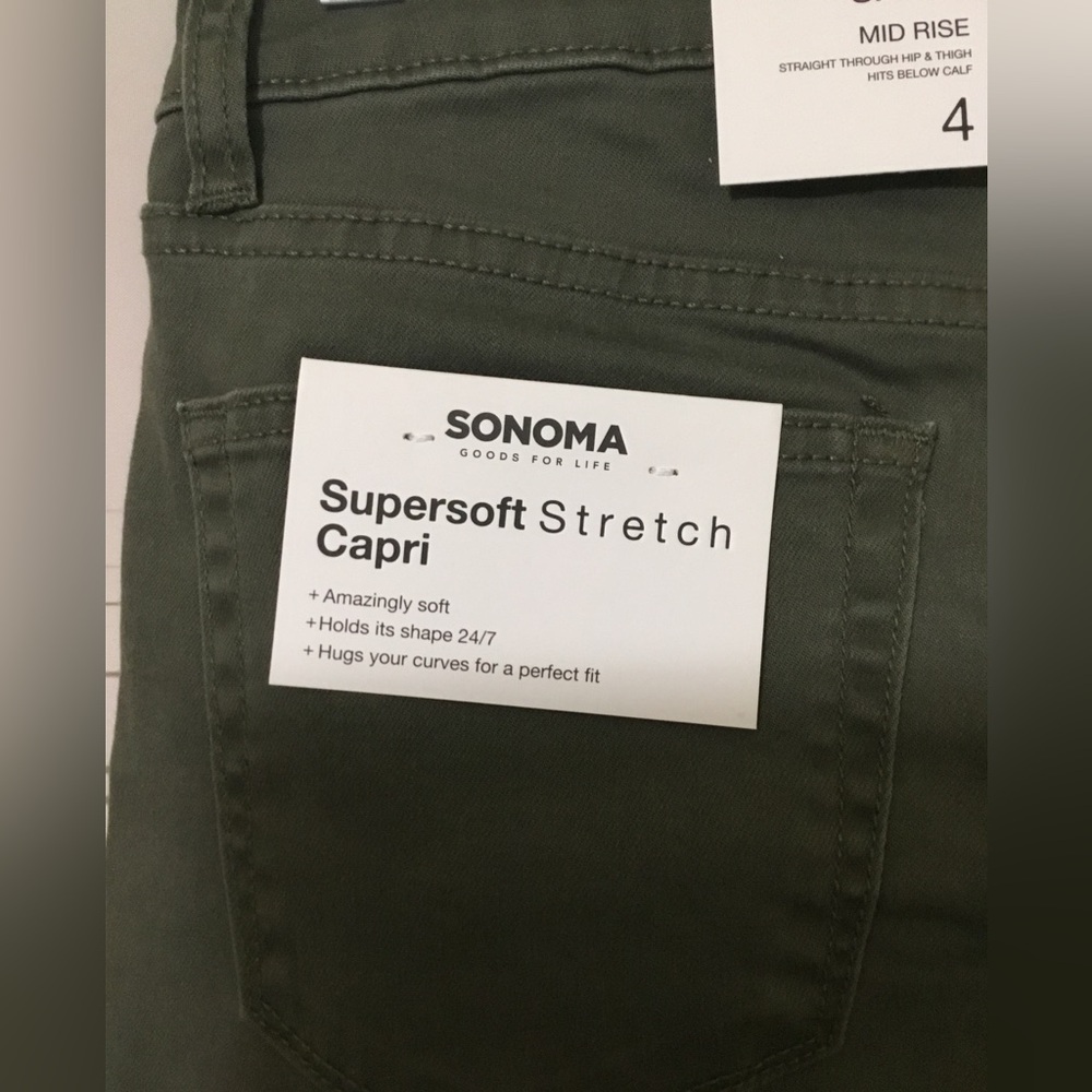 NWT~Sonoma Women’s Supersoft Stretch Size 4 Green Capri Jeans - Picture 6 of 9